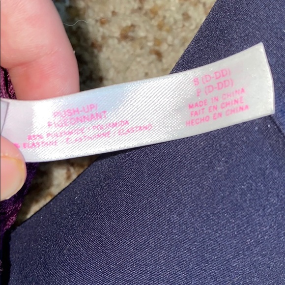 victoria secrets PINK bralette - Picture 3 of 3